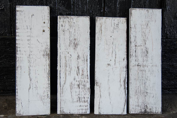 Reclaimed White Distressed Pine